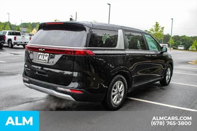 2022 Kia Carnival MPV LX Seat Package