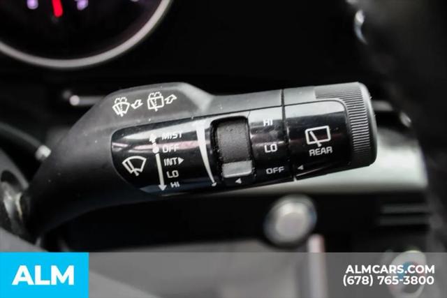 2022 Kia Carnival MPV LX Seat Package