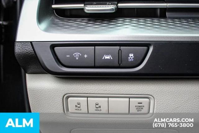 2022 Kia Carnival MPV LX Seat Package