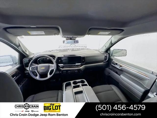 2026 Chevrolet Silverado 1500 4WD Double Cab Standard Bed LT