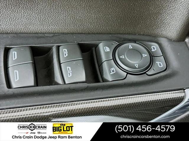 2022 GMC Sierra 1500 Limited 4WD Crew Cab Short Box AT4