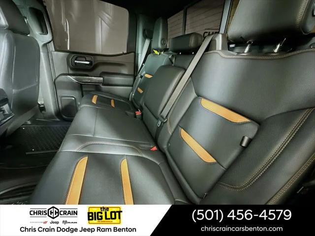 2022 GMC Sierra 1500 Limited 4WD Crew Cab Short Box AT4