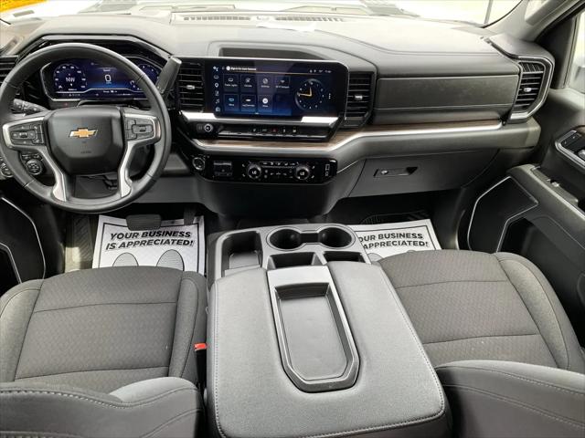 2025 Chevrolet Silverado 2500HD 4WD Crew Cab Standard Bed LT