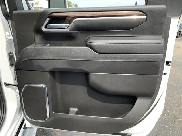 2025 Chevrolet Silverado 2500HD 4WD Crew Cab Standard Bed LT