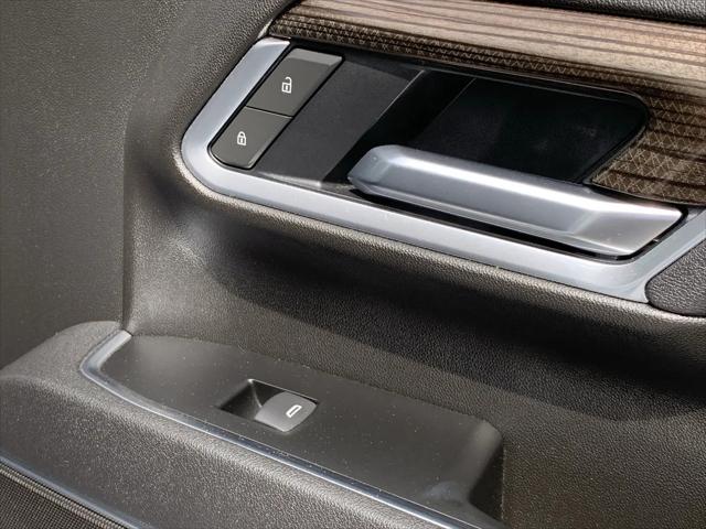 2025 Chevrolet Silverado 2500HD 4WD Crew Cab Standard Bed LT