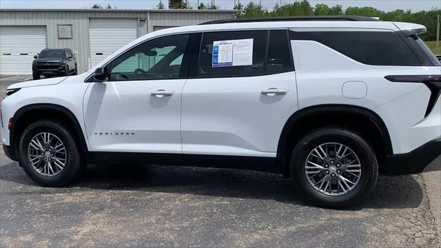 2025 Chevrolet Traverse FWD LT
