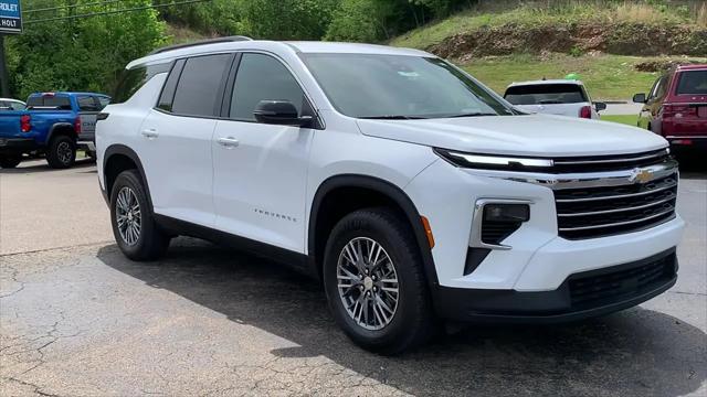 2025 Chevrolet Traverse FWD LT