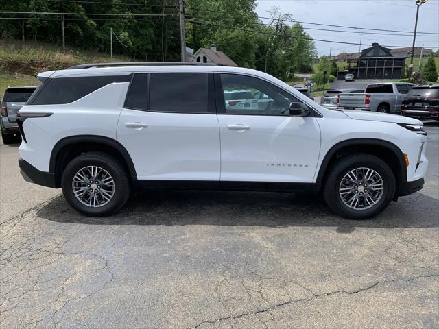2025 Chevrolet Traverse FWD LT