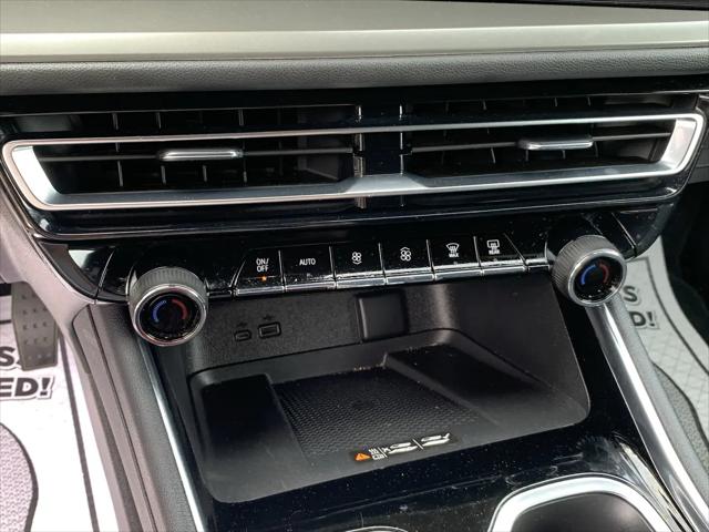 2025 Chevrolet Traverse FWD LT