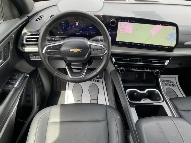 2025 Chevrolet Traverse FWD LT