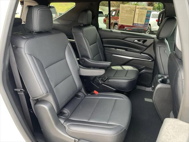 2025 Chevrolet Traverse FWD LT
