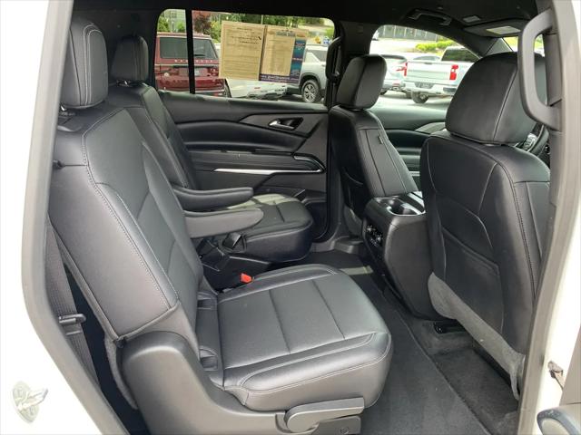 2025 Chevrolet Traverse FWD LT