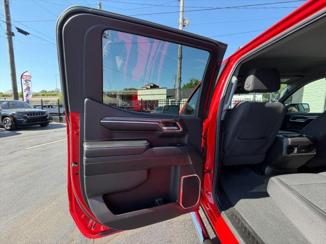 2024 Chevrolet Silverado 1500 4WD Crew Cab Short Bed LT
