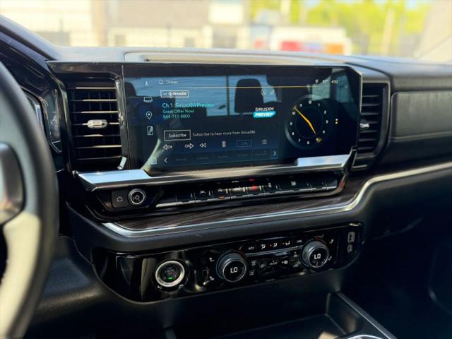 2024 Chevrolet Silverado 1500 4WD Crew Cab Short Bed LT