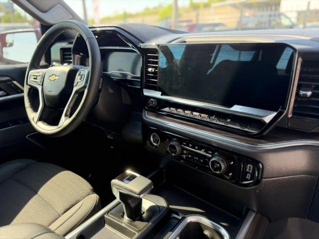 2024 Chevrolet Silverado 1500 4WD Crew Cab Short Bed LT