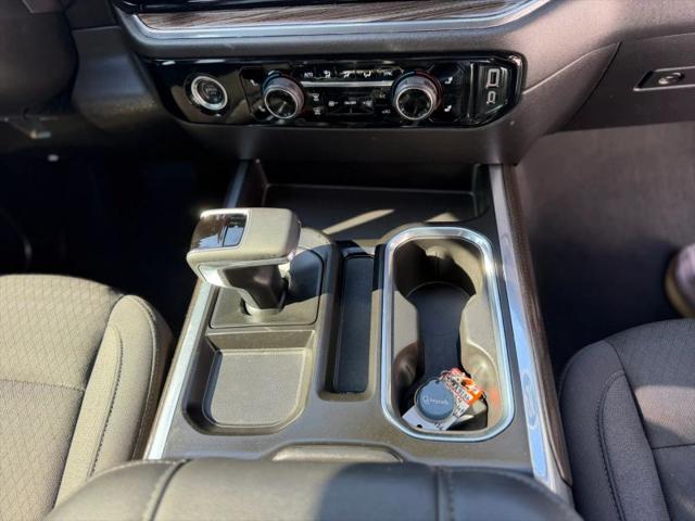 2024 Chevrolet Silverado 1500 4WD Crew Cab Short Bed LT