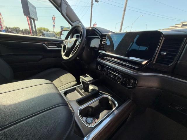 2024 Chevrolet Silverado 1500 4WD Crew Cab Short Bed LT