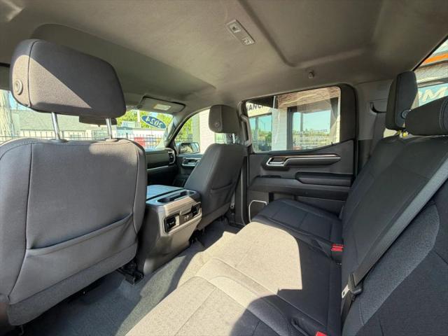 2024 Chevrolet Silverado 1500 4WD Crew Cab Short Bed LT