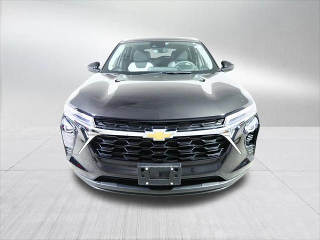 2025 Chevrolet Trax FWD LS