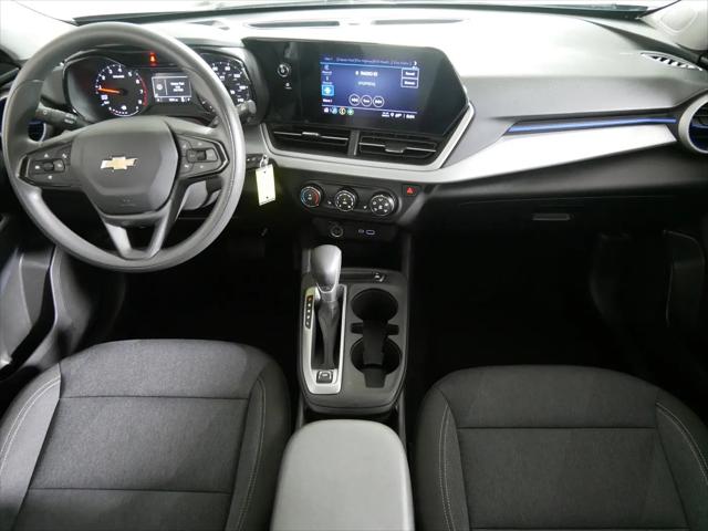 2025 Chevrolet Trax FWD LS