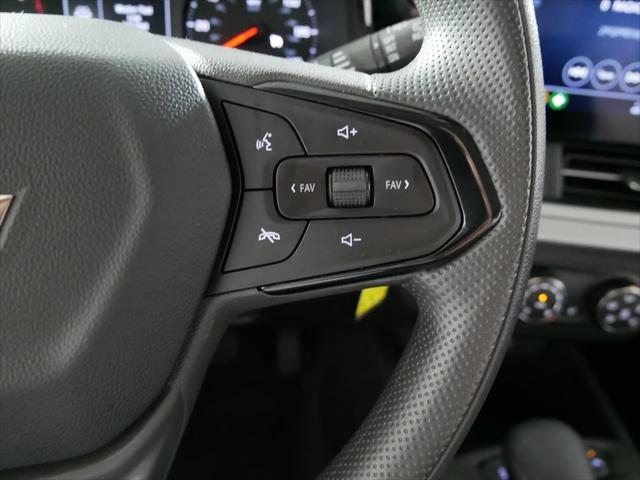 2025 Chevrolet Trax FWD LS