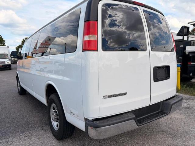2018 Chevrolet Express LT