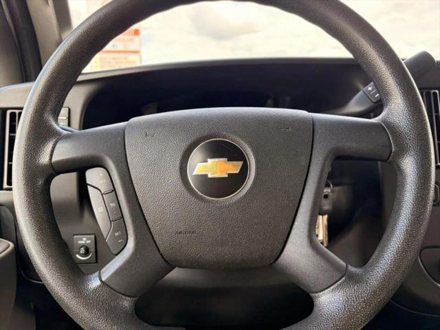 2018 Chevrolet Express LT