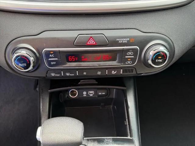 2019 Kia Sorento 3.3L LX