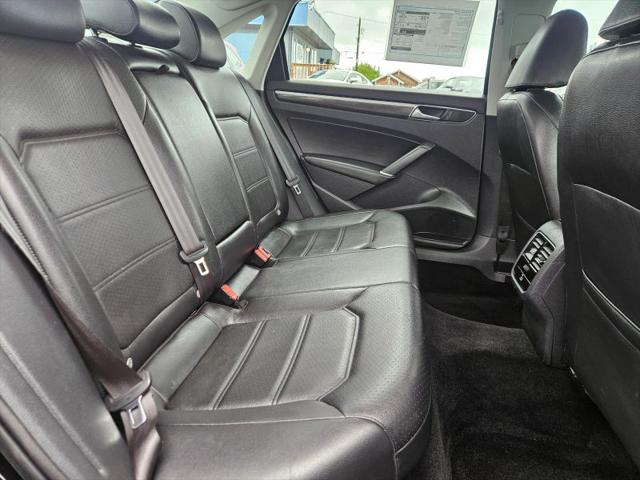 2016 Volkswagen Passat 1.8T SE