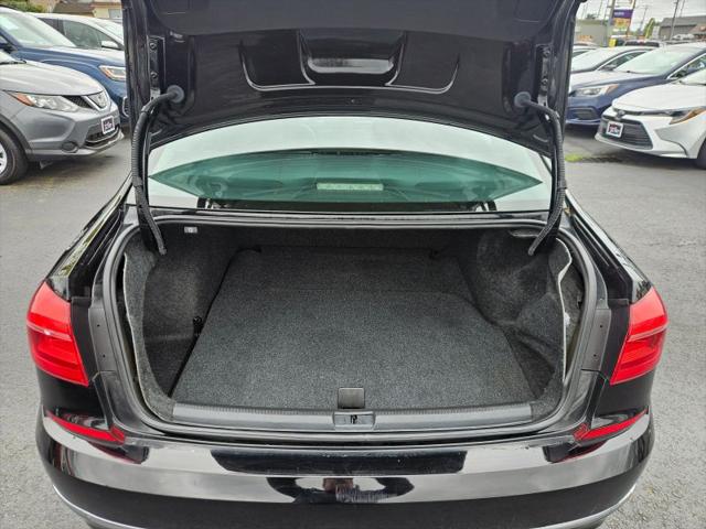 2016 Volkswagen Passat 1.8T SE