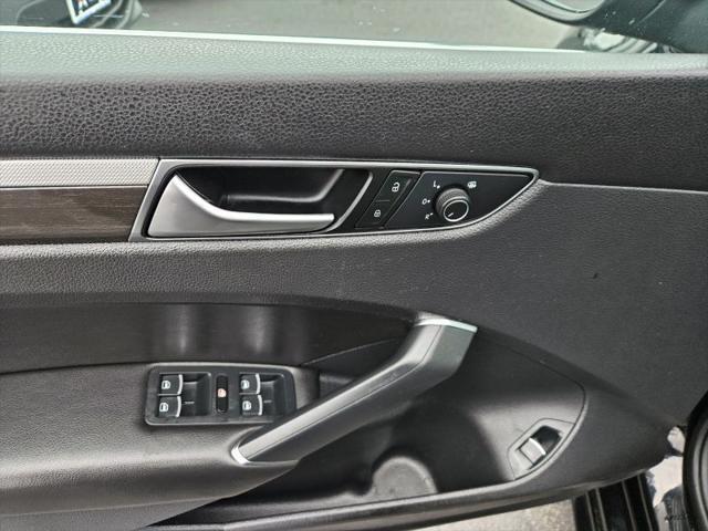 2016 Volkswagen Passat 1.8T SE