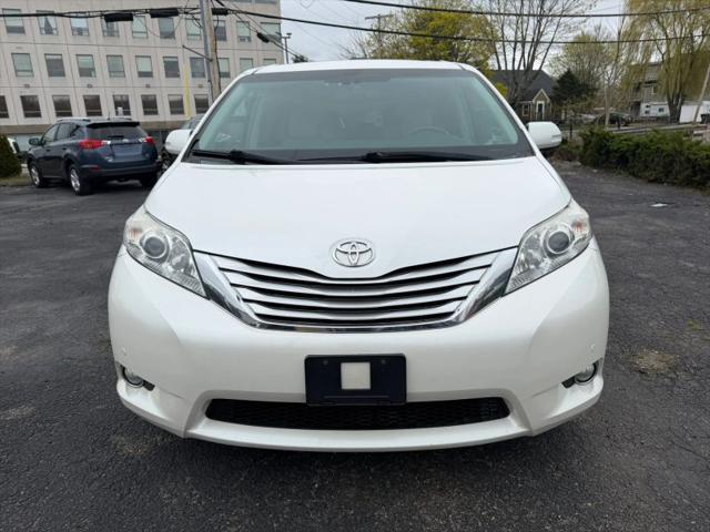 2014 Toyota Sienna Limited 7 Passenger