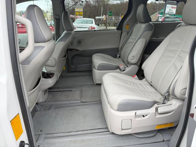 2014 Toyota Sienna Limited 7 Passenger