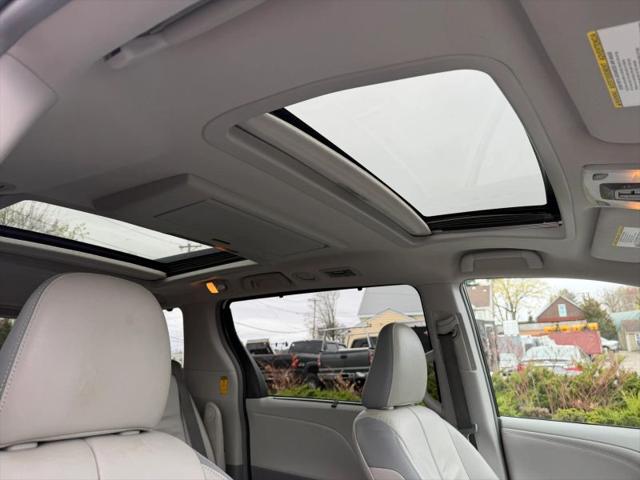 2014 Toyota Sienna Limited 7 Passenger