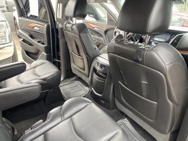2016 Cadillac Escalade ESV Luxury Collection