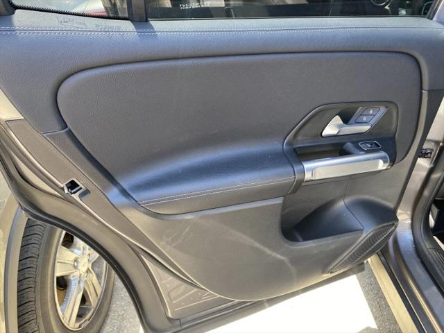 2021 Mercedes-Benz GLB 250