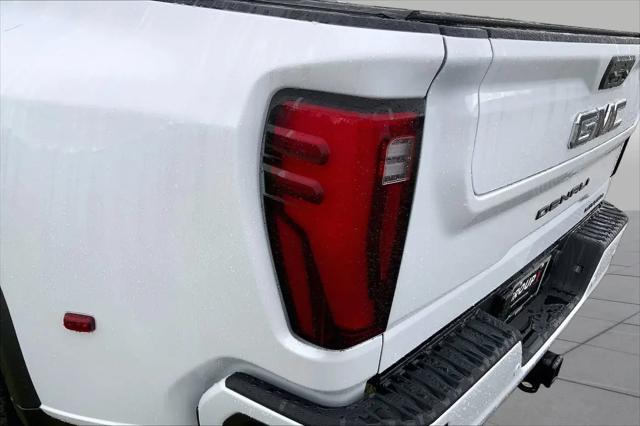 2026 GMC Sierra 3500HD Crew Cab, Long Bed, Denali Ultimate Dual Rear Wheel, 4WD