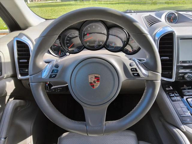 2014 Porsche Cayenne Cayenne