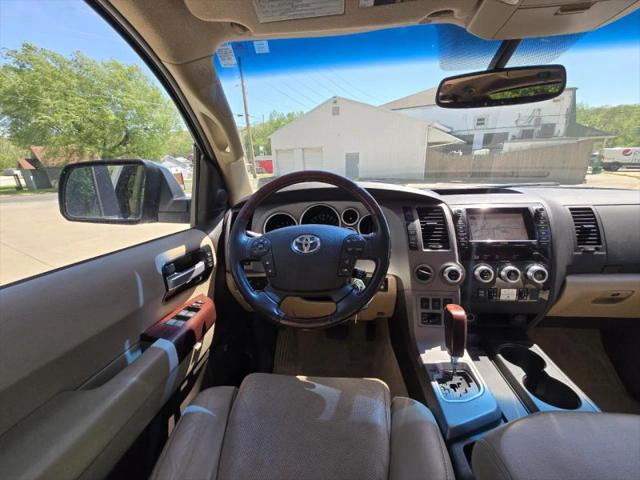 2011 Toyota Sequoia Platinum 5.7L V8