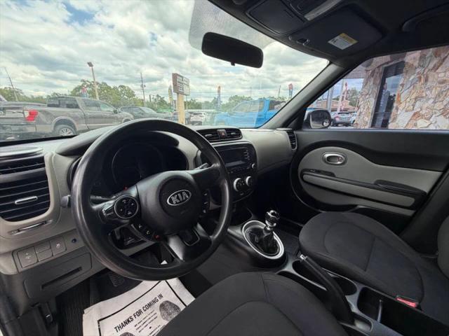 2015 Kia Soul Base