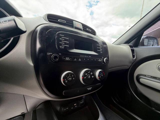 2015 Kia Soul Base