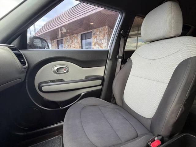 2015 Kia Soul Base