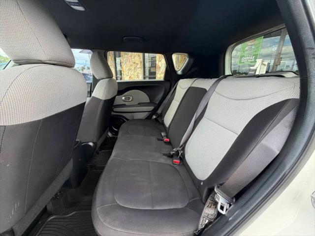 2015 Kia Soul Base
