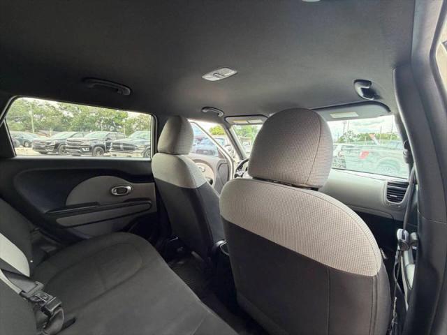 2015 Kia Soul Base