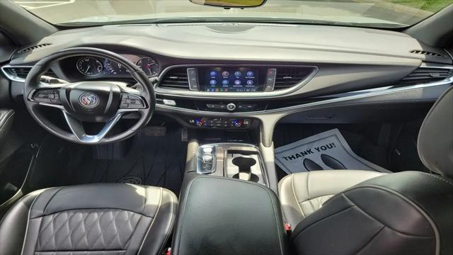 2023 Buick Enclave Avenir AWD