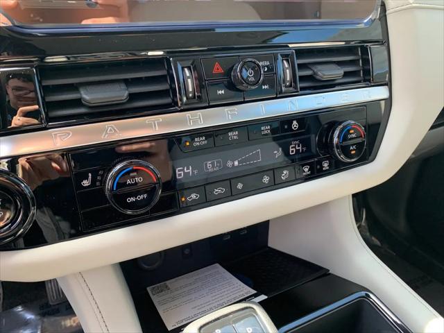 2026 Nissan Pathfinder SL