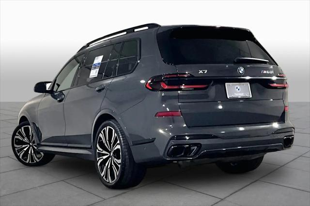 2025 BMW X7 M60i
