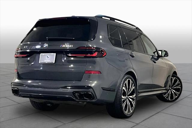 2025 BMW X7 M60i