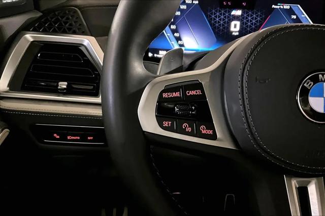 2025 BMW X7 M60i