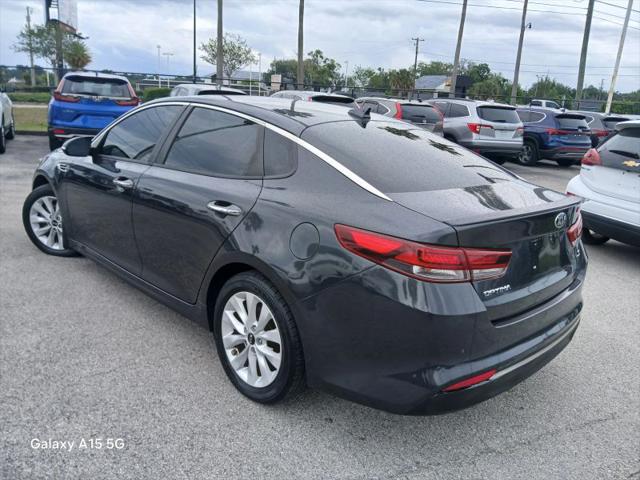 2018 Kia Optima S